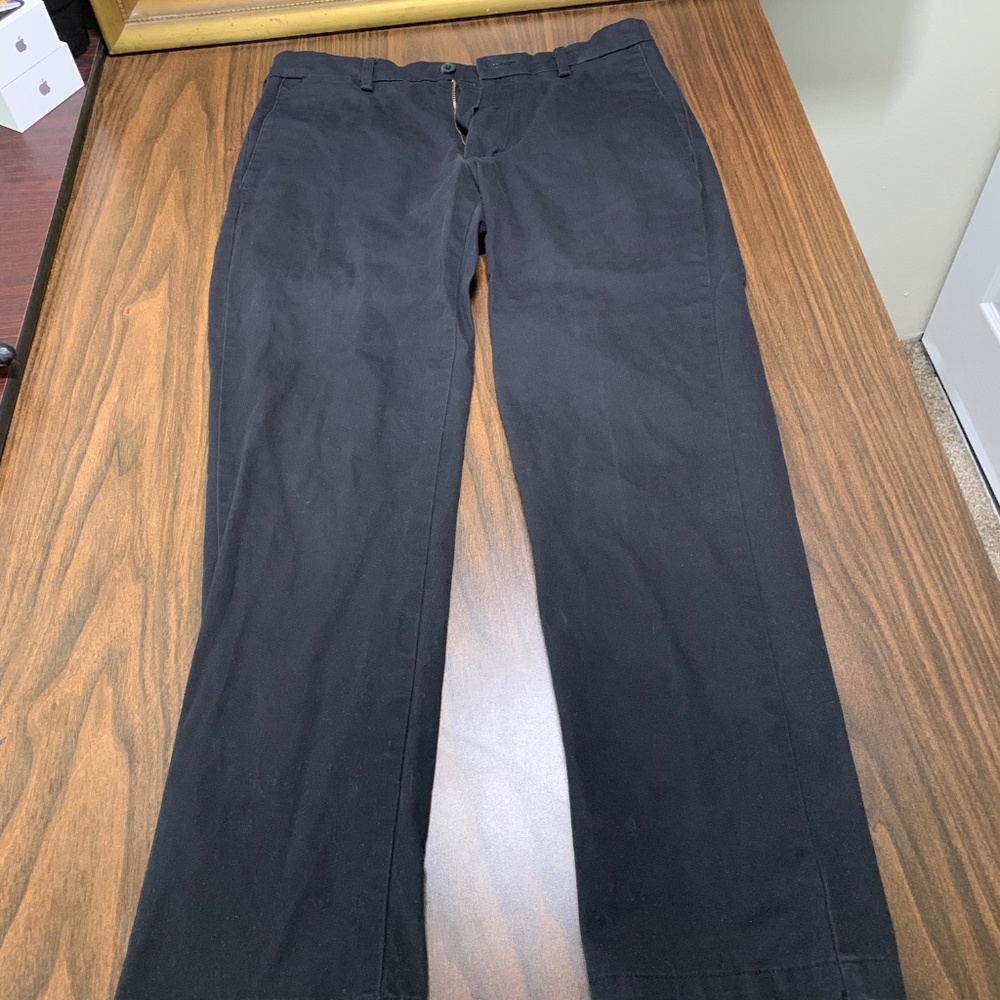 Dockers 'The Clean Khaki Slim Tapered'